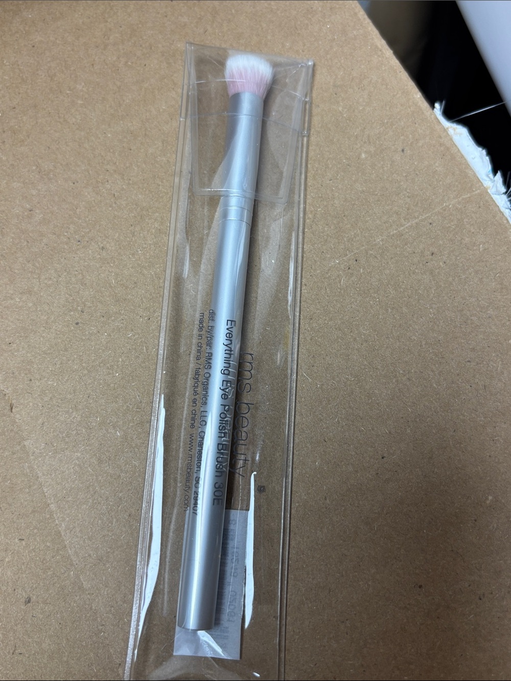 RMS Beauty Everything Eye Polish Brush